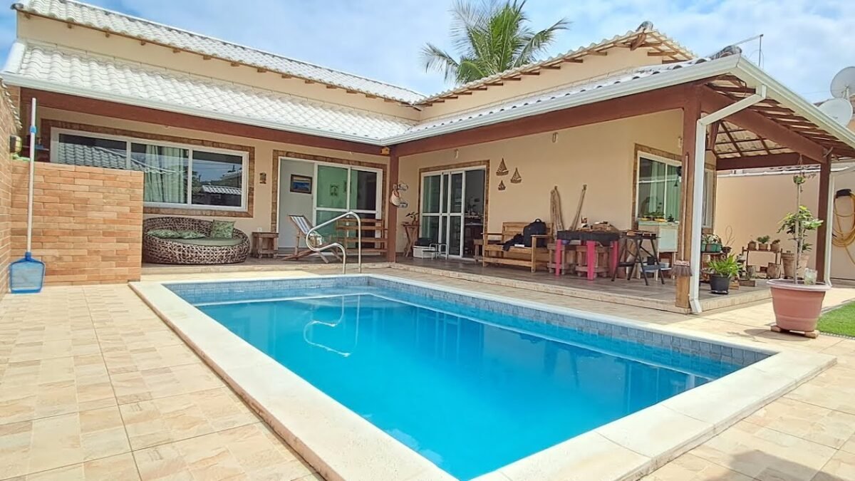 CASA À VENDA EM JACONÉ SAQUAREMA RJ